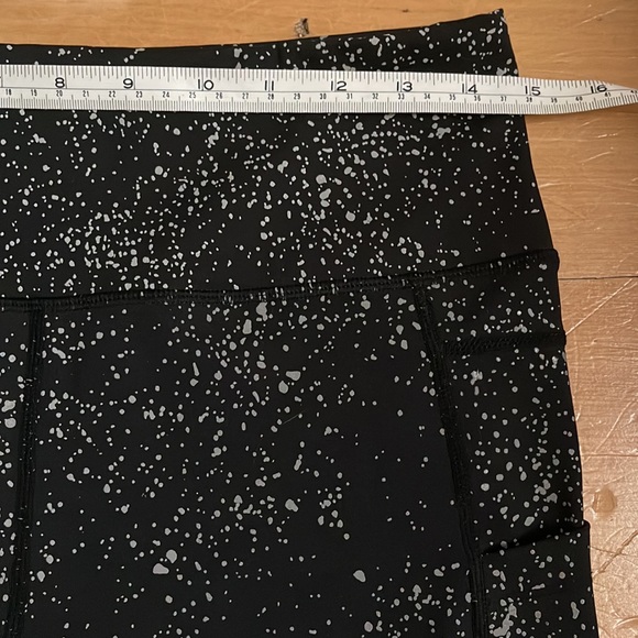 Zyia - Picture 6 of 8